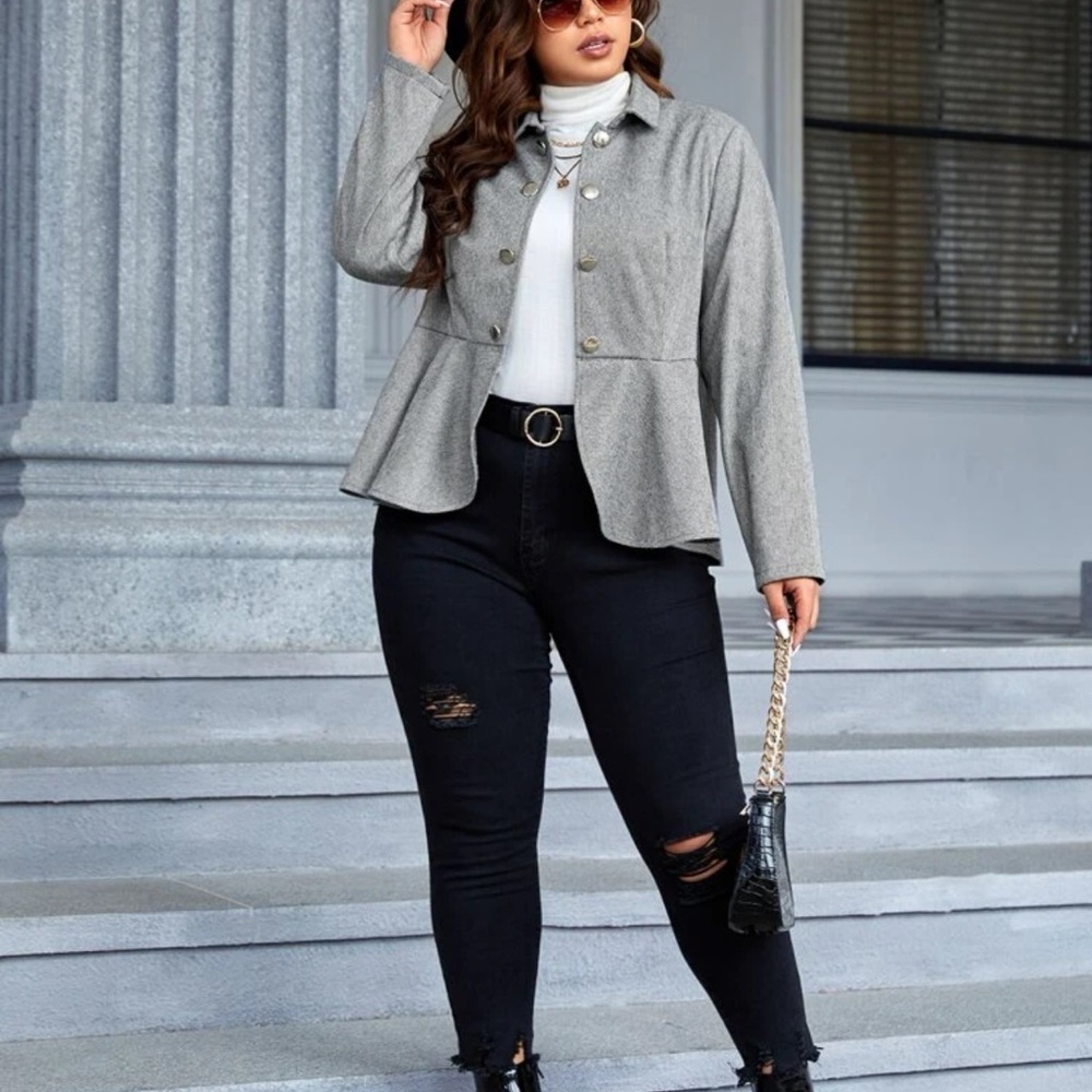 EMERY ROSE Plus Button Front Peplum Jacket - Picture 3 of 3